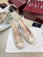 G家新款Gucci马衔扣露跟浅口后系带凉鞋粗跟漆皮凉鞋 顶级版本、欢迎比对. 原版1:1复刻 鞋面：进口高档牛漆皮 内里 垫脚：全粒纹高档小羊皮 鞋底：意大利顶