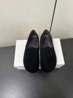 therow 25Ss 春夏新款 乐福鞋 高级感的正确打开方式！简洁又时髦 做工精细 真的一定要入手 真的很绝 越是看似简单的款越考验做工 版型之最！ 鞋面采用