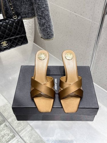 Saint Laurent 圣罗兰 Ysl 新款高跟凉鞋拖鞋 原版套楦 顶级品质 鞋面：进口真丝 小羊皮 垫脚：进口羊皮里 五金：原版开模定制 大底：真皮大底