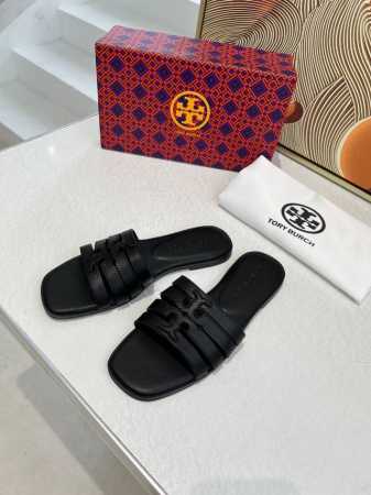 汤丽柏琦新款，牛皮面料，绵羊内里，35-43，出厂价: 皮底加40 - 点击图像关闭