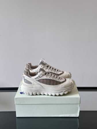 burberry 顶级 Size：39-44 38.45定做 Bur**巴宝莉户外系带运动鞋，具有舒适防滑性能，采用皮革和科技面料制成，专为户外跑步或都市漫步而 - 点击图像关闭