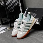 商品商标：Dsquared2 男款休闲鞋 正码码数: 38-44 45.46定做不退换 商品材料：精选牛皮拼接鞋面 皮内里 牛皮鞋墊 原版大底