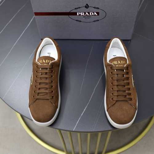 出厂价Pp： 顶级原单 品牌：Prada 普拉达 标准码：男码38 44 45可以定做 等级：官网同款 材料：原版牛皮面拼接 牛皮内里 原版耐磨柔软大底 款式类