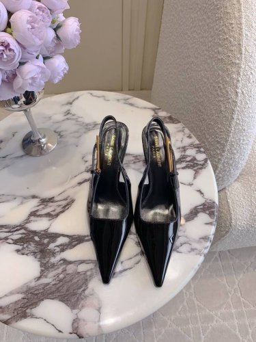 出厂价 SAINT LAUREN* YSL 杨树林新款高跟后空凉鞋 全新升级中跟版本 更稳更好穿 小姐姐的美丽尤物高跟鞋 优雅迷人性感 女人味十足 鞋面牛皮 内