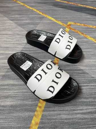调工厂价 男装男鞋 运动原单Dior 2025春季新款，蛇年爆单新品，情侣款一字拖，男女同款拖鞋，脚感舒适，帅气百搭，码数35-46 - 点击图像关闭