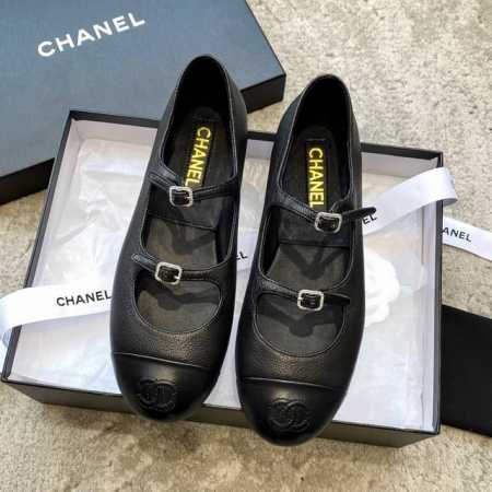 Chanel 小香 23p 最新的双扣玛丽珍娃娃鞋 最最期待的金色限定版来了！这个金，你真的要试一下！而且真的是原渠道材料定制，买到就是赚到！Zp大9K！我们的 - 点击图像关闭