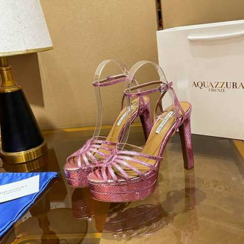 Aquazzura 新款凉鞋 顶级版本 代购款独家新款顶级版本 质量超级美爆。 Zp 原版开模 原版扣开模 附带原版定制蛇纹羊皮超级炫美 一眼看上去就高端大气上