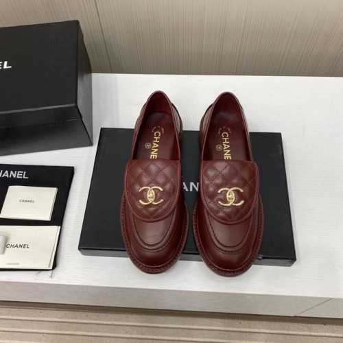 出厂价 定制色 CHANEL 香奈儿 24k 秋冬新款乐福鞋 单鞋 认准我家细节实拍注意区分普通版 专柜同步！！本系列现已登陆发售！！ 简约小圆头设计 鞋型非常