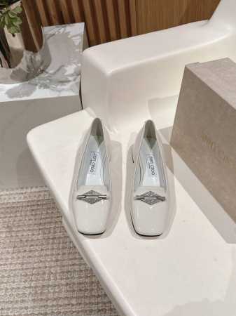 高版本Jimmy Choo 4 春夏新品爆款 乐福单鞋 高跟 系列单品 -超级A的一款啊！美得让人窒息！镂空设计给人以一种很神秘的感觉，奢华又不失低调 不管是衣 - 点击图像关闭