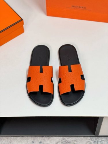 hermèS 真皮底 Size：38-44 45.46.47定制 爱马仕最高品质经典H拖鞋～高端男士凉鞋沙滩鞋拖鞋～专柜同步～原单代购货！原版进口鞋面牛皮内里牛