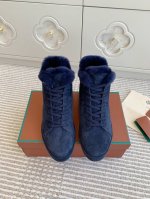 批低帮340 高帮 男款20 Loro Piana Lp新款羊毛运动鞋低帮 高帮休闲板鞋 舒适百搭自带慵懒的高级感明星、时尚博主的私服街拍神器 材质：对版甄选羊