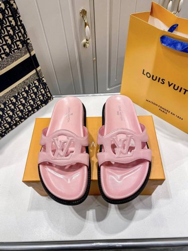 橙子出厂价p louis Vuitton 路易威登新款 Lv镂空拖鞋 休闲穆勒鞋 凉拖 码数 35-41