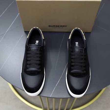 牛里 Burberry巴宝莉 经典低帮滑板套脚鞋｜进口牛皮搭配经典格纹布料｜舒适透气内里｜原版大底｜做工精细穿着舒适 Size：38-44 45定做 - 点击图像关闭