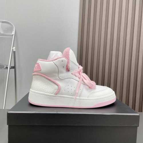 出厂:高帮布里 独家顶级版本 YSL SAINT LAURENT 圣罗兰 SL61春夏最新爆款休闲系列 SL61运动高帮休闲鞋 圣罗兰 SL61 ，原版购入 一