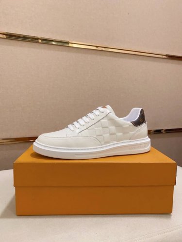 Louis Vuitton 路易威登 Lv 顶级新款专柜同步发售，鞋面意大利进口头层牛皮，全进口羊皮内里，完全1比1复刻，鞋底：原厂特供原版底，独家活动成型底超