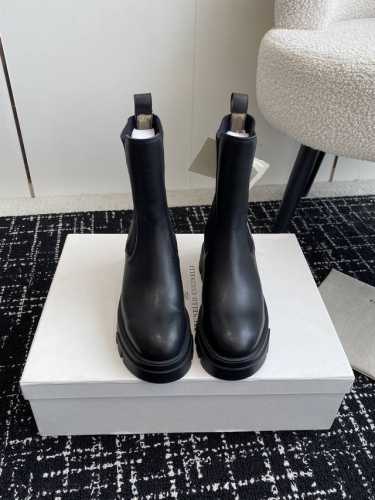 代购级 Brunello Cucineli ss24 new arrival～ 布鲁内诺库奇内利 秋冬新款 马丁靴 上脚帅气舒适 秋冬一定要有一双Bc的战靴 B