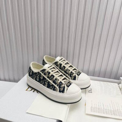 现货高版本Dior 迪奥 平底运动鞋采用全刺绣标志性图案市场顶级品质国外专柜爆款非市场普通仿版面料采用意大利进口布料刺绣鞋面 原版模具注胶Logo磨砂五角星大底