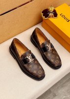 原单 Louis Vuitton 路易威登 新款～时尚商务正装男鞋原单品质，高端精品细节精致考究，采用进口意大利头层老花牛皮鞋面舒适的水染牛皮内里原版橡胶大底，
