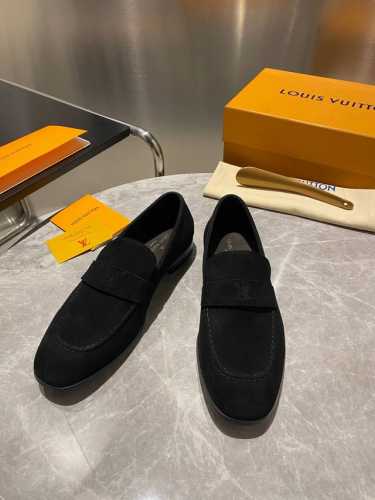 lv 原单 高品质 -代购级别 -经典方头男士正装系带皮鞋 -材质-原版进口牛皮 -内里垫脚 水染牛皮 -原版真皮大底 Size 39-44 38，45，46定