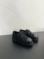 CHANEL 系带乐福鞋 Chanel 小香 24B新款厚底绑蒂乐福鞋 圆头系带款 怎么搭配都好看，时髦精必备！搭配展现与众不同的穿搭风格、白由混搭闪耀到位，跟