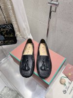 出厂 Loro Piana* Lp诺悠翩雅新款流苏豆豆鞋一脚蹬乐福鞋 简约时尚 脚感超级舒适 一天可以暴走两万步的鞋子 超级百搭款！ 鞋面采用独特针织面料制作工