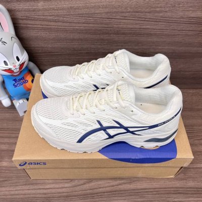 顶级版本Asics Gel-Flux 4 舒适运动鞋 织物合成革减震防滑耐磨透气低帮 白蓝 货号: 1011A614-102 包装:全套得物配件毒盒配纯棉袜子一