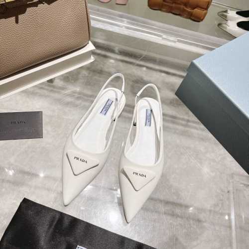 出厂价ppp prada 221普拉达春夏新品，实力来袭！当红巨星金晨同款凉鞋，时髦百搭Nice单品，意大利专柜代购原版鞋开发，1比1照足原味复刻。今年的主题就