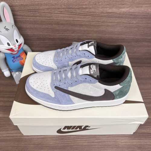 顶级版本Trophy Room X Jordan Air Jordan 1 Low 防滑 低帮 复古篮球鞋 男女同款 蓝绿。 码数：36-46 含半码 编码: