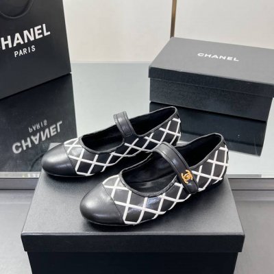 厂价 跑量款 2025夏季新款 Chanel 网纱电绣玛丽珍鞋 这是一款很难让人拒绝的香奈儿玛丽珍温柔小可爱会情不自禁爱上的Maryjane跟平时常见的款式不太