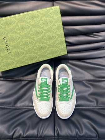 Gucc*X Nike联名低帮休闲运动鞋，采用头层牛皮拼接原版帆布精心制作，侧身联名印花logo装饰，双色橡胶鞋底、后侧鞋口和鞋跟处均带有品牌标志性细节，提升格 - 点击图像关闭