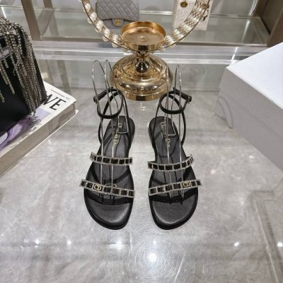 出厂 迪奥 Dior 25Ss 夏季新款 新元素 Dior 春夏新款 钻扣 平底 粗跟 圆头 凉鞋女鞋 圆柱跟凉鞋 圆头粗跟果冻色露趾圆头鞋 市面顶级版本 鞋面