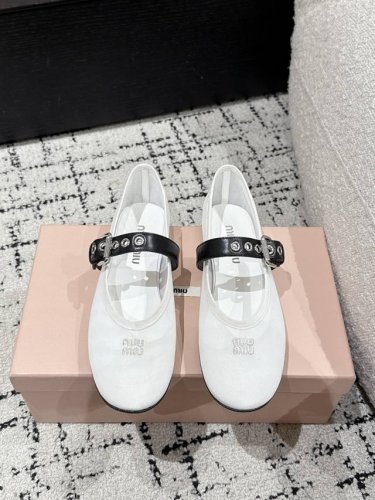 顶级版本 miu Miu 25 缪缪镂空网面芭蕾鞋单鞋 缪缪女士蝴蝶结装饰缎面芭蕾舞平底鞋独家高版 Miu Mi*2025春夏芭蕾网纱平底玛丽珍乐福鞋平底Zp开