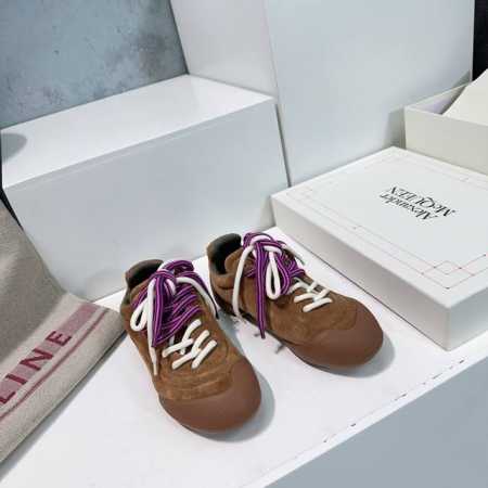 高品质出厂女 ！男 ！情侣款！顶级品质ALEXANDER MCQUEEN 亚历山大 麦昆 25春夏最新 Flexion系列情侣款复古休闲 运动鞋！ 原版购入开发 - 点击图像关闭