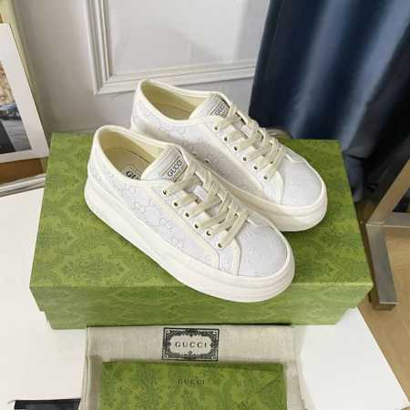 橙子出厂价p gucci 古驰 经典刺绣Gg低帮老花厚底帆布鞋 休闲鞋板鞋 情侣款 gg标识由始于 30年代的早期 Gucci钻石萎格纹演化而来 于20世纪70 - 点击图像关闭