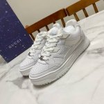 男款10Gucci Re-web系列 情侣款 运动鞋，顶级版本鞋面为原版进口头层牛皮，垫脚为原版定制透气毛巾里，内里为透气网布，原版开模双色TPU大底 上窄下宽