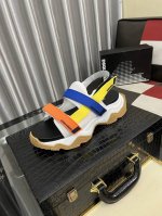 调工厂P价 男装男鞋 运动原单 品牌：Dsquared2. 第二次方 标准码： 男码38-45 等级：官网同款 高品质拖鞋 材料：时尚水洗涂鸦 原版柔软大底 款