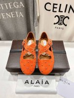 高版本出厂 独家新品 Alaia 阿莱亚25Ss 走秀款糖果色平底芭蕾舞鞋 最近超火的一款平底鞋 章小蕙同款 甜酷芭蕾风 人气超高的一款芭蕾舞鞋，浪漫又迷人 舒