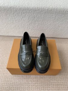 Louis Vuitto 路易威登Lv驴牌 25Ss 春夏季新款 乐福鞋 乐福鞋Archlight经典Skate运动休闲厚底鞋 你的Lv穿搭今日分享Louis