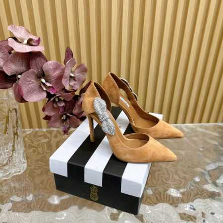 菠萝牌 Aquazzura 2024新款侧空蝴蝶钻扣高跟凉鞋 定制的独特魅力，让它贴合我的每一步需求。穿上它，仿佛化身为舞台中央的焦点，绽放出最绚烂的光芒。 面 - 点击图像关闭