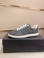工厂价: BALMAIN 巴尔曼 男士系带板鞋 专柜同步 鞋面:进口优质头层牛皮，缤纷色彩复杂工艺品，进口水染羊皮内里 羊皮垫脚 鞋底：原厂特供原版底，TPU独