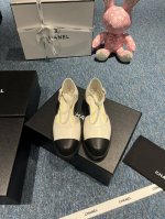 工厂P直销350 新款Chanel 香奈儿拼色厚底相拼爆款中空凉鞋，顶级版本，脚感一流，细节满分哦，秒杀市面普通版本，原版一比一手工制作，鞋面：拼色羊皮，内里