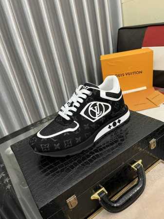 出厂价： Louis Vuitton 原单新款lv路易威登 * 顶级版本 Lv经典潮鞋！选用进口原版牛皮 水染牛皮内里.原版耐磨橡胶大底！高品质精品！码数:38 - 点击图像关闭