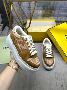 工厂p价 女装女鞋 运动原单 Fendi Match系带最新运动鞋 橘色Ff提花面料和同色牛麂皮材质细节 侧面饰以注塑Ff贴花 女码35-40码 男码39-45