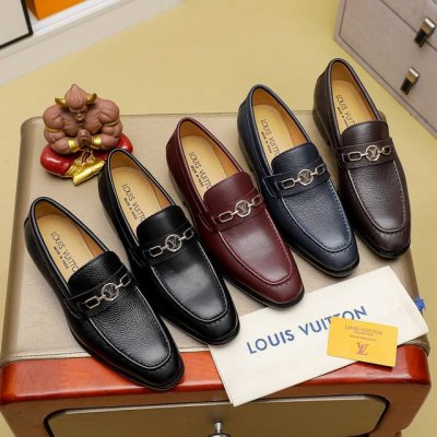 工厂p价 Louis Vuitton 路易威登 新款官网爆款！原版一比一复刻，那种沉稳内涵儒雅的品味无法言喻的开启时尚鞋履的旅程从容应对各种场合！大牌的气势不言