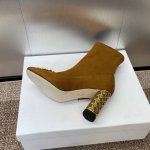 工厂价 Dior 迪奥2024秋冬新款Icon系列骑士女靴 明星同款CD字母logo圆柱跟机车短靴 圆头低跟一脚蹬弹力靴 材质：鞋面进口麂皮绒: 进口皱漆羊皮+