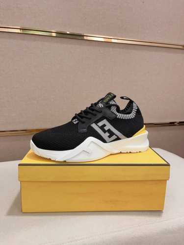 工厂价: Fendi 芬迪 男士最新款休闲鞋！专柜同步上市！原版一比一复刻。全进口官网一比一飞织面料搭配滴胶工艺。内里采用头层顶级羊皮，原版原厂特供橡胶大底。引