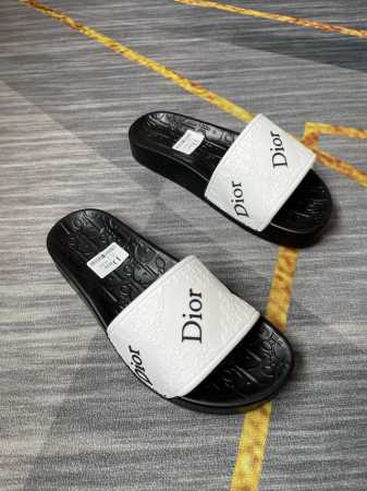 调工厂价 男装男鞋 运动原单Dior 2025春季新款，蛇年爆单新品，情侣款一字拖，男女同款拖鞋，脚感舒适，帅气百搭，码数35-46 - 点击图像关闭