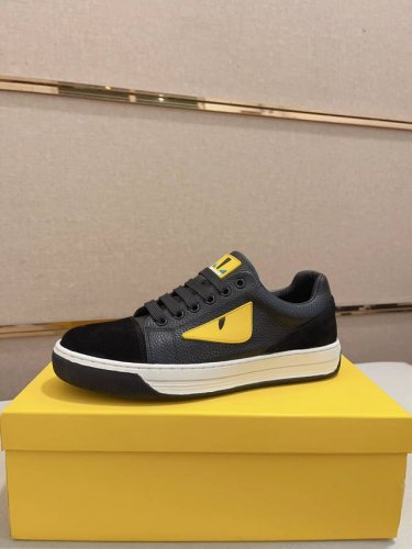 工厂p价 Fendi 芬迪 男士最新款休闲鞋 专柜同步上市 原版一比一复刻 全进口官网一比一牛皮面料 内里采用头层顶级羊皮 原版原厂特供橡胶大底 引领时尚新概念