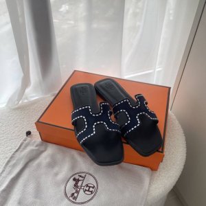 出厂 Hermes 爱马仕2025顶级专柜 早春新款 官网上新 全网首发 Hermes 爱马仕种草新品 25Ss 方钻H拖 爱马仕 Hermes 早春多巴胺穿搭