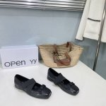高品质出厂 ！小众潮牌韩国小众品牌！OPEN YY25春夏春夏走秀款方头芭蕾舞鞋！ 第一眼看到这个鞋子就爱上了，带点复古味随意搭配都好看！各大网红博主都在穿它，